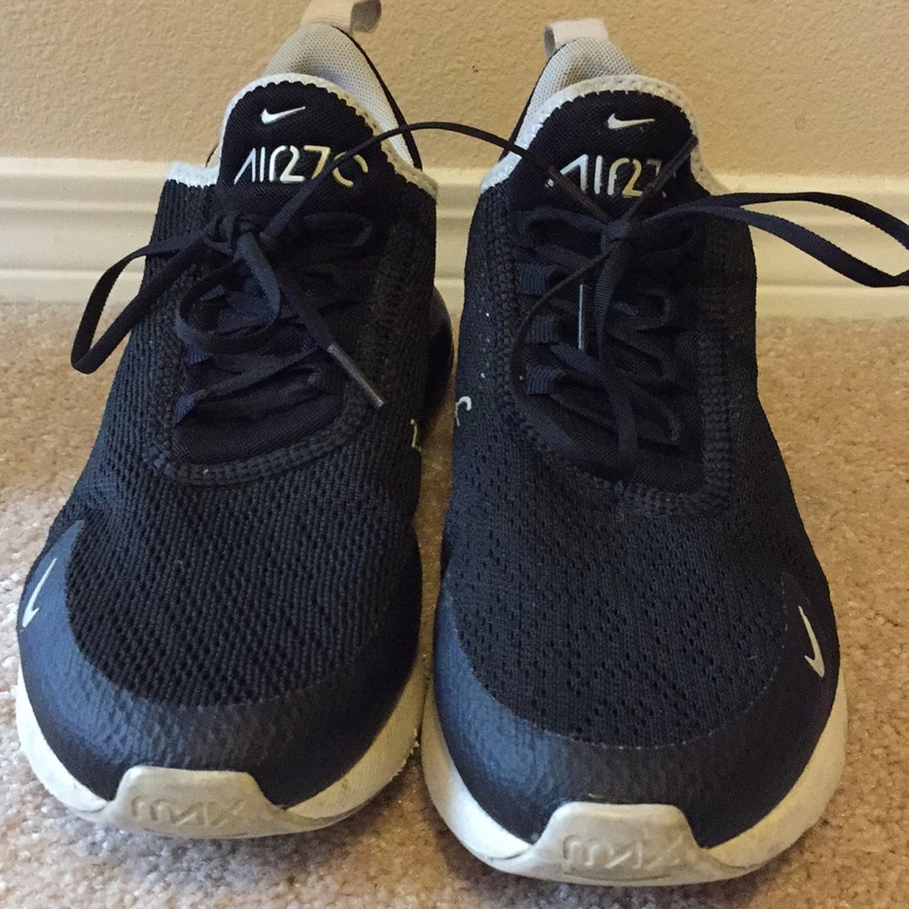 Black Nike Air Max sneakers